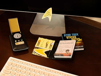 The Unemployed Philosophers Guild Star Trek Sticky Notes Booklet - Officially Licensed 3.25" by 4.25" Booklet with Self-Sticky Individual Notes
