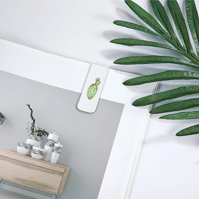 Chinco 10 Pieces Magnetic Bookmarks Magnet Page Markers Assorted Book Markers Set for Students Reading Gifts for Christmas(Cactus)