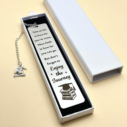 Class of 2025 Chirstmas Graduation Gift Bookmark for Him Her Inspirational Gifts for Middle High School College Senior 2025 Grad Gift for Teen Boys Girls Kids Graduate Gifts for Men Women Son Daughter