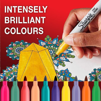 Sharpie Permanent Markers | Fine Point for Bold Details | Red Ink | 12 Marker Pens