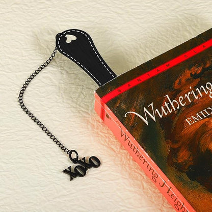 Dark Romance Bookish Items, Funny Christmas Smut Bookmark, Dark Fantasy Romance Smutty Bookmarks, Stocking Stuffers for Her, Book Marks for Reading Women Girls Adults, Smut Bookmark Book Lovers Gifts