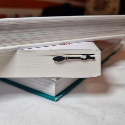 Broom Bookmark Magic Wand Bookmark Metal Bookmark for Witch Wizards Beautiful Bookmark for Girls, Boys, Kids, Book Club Gift Gifts Bookish Gifts for Book Lovers Wizard Bookmarks Teacher Gift (Broom)