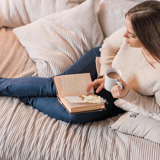 Nine-Tailed Fox Metal Bookmarks for Women Book Lovers Students Birthday Graduation Gifts Cute Metal Bookmark Book Marks with Gift Box Markers Accessories for Reading