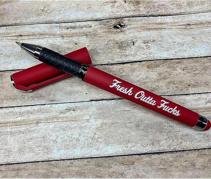 Fresh Outta Fucks Pad and Pen Funny Sticky Notes and Pen Set White Elephant Gift Novelty Pen Funny Desk Accessory Fun Gifts for Friends (Black)
