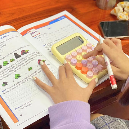 Colorful Candy Calculator, Yellow Cute Typewriter-Inspired Mechanical Key, Large Screen, Round Button, Vintage Aesthetic, Portable, Easy-to-use Desk Accessories for Office School Home for Women Girls