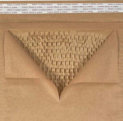 Honeycomb paper padded envelope sealable mailers (30, #4-9.5" x 13.5")