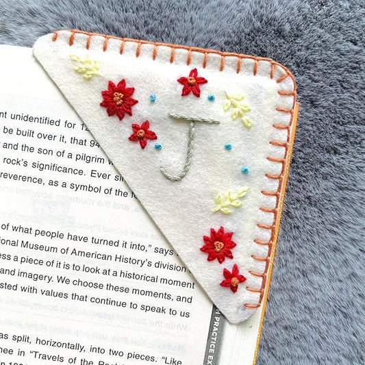 Personalized Hand Embroidered Corner Bookmark, Bookmarks for Women, Personalized Bookmark for Books, Cute Flower Book Mark, Hand Stitch Gift for Women for Book Lovers (J, White)